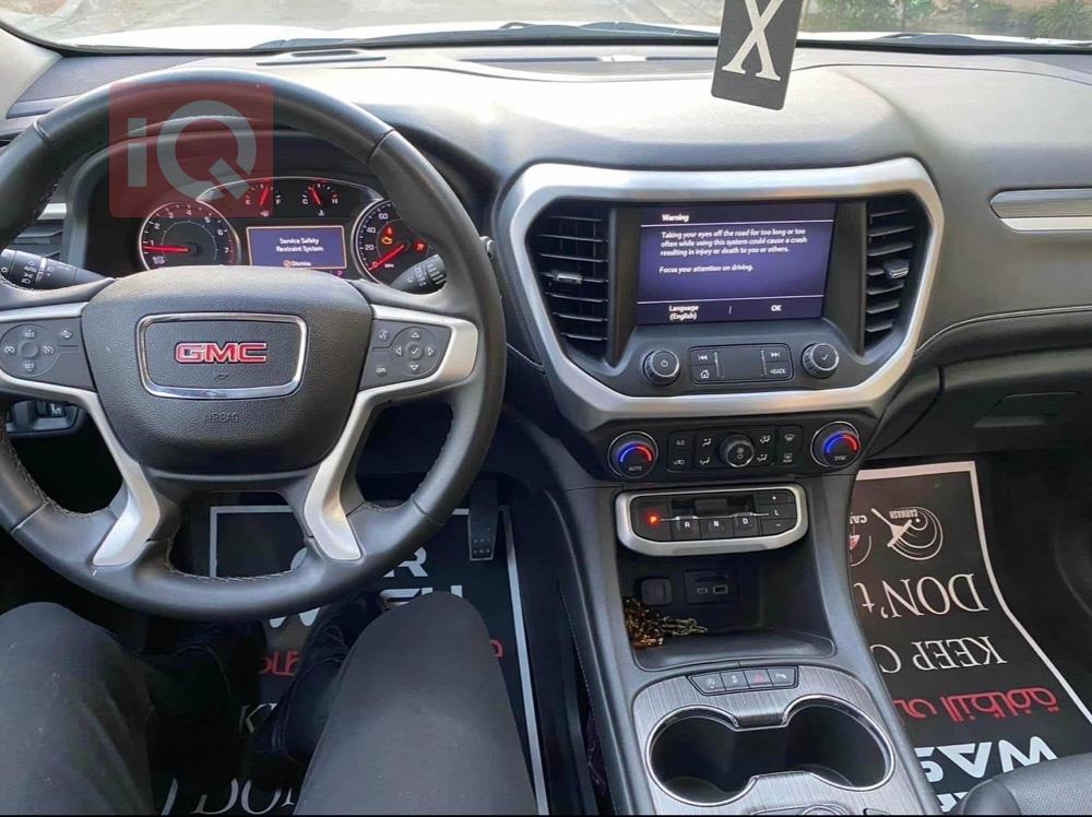 GMC Acadia